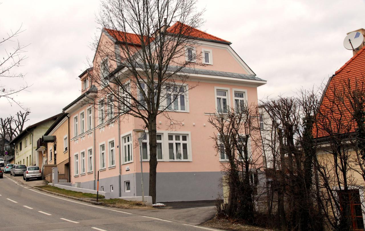 Triangle Apartments Giesshubl Eksteriør bilde