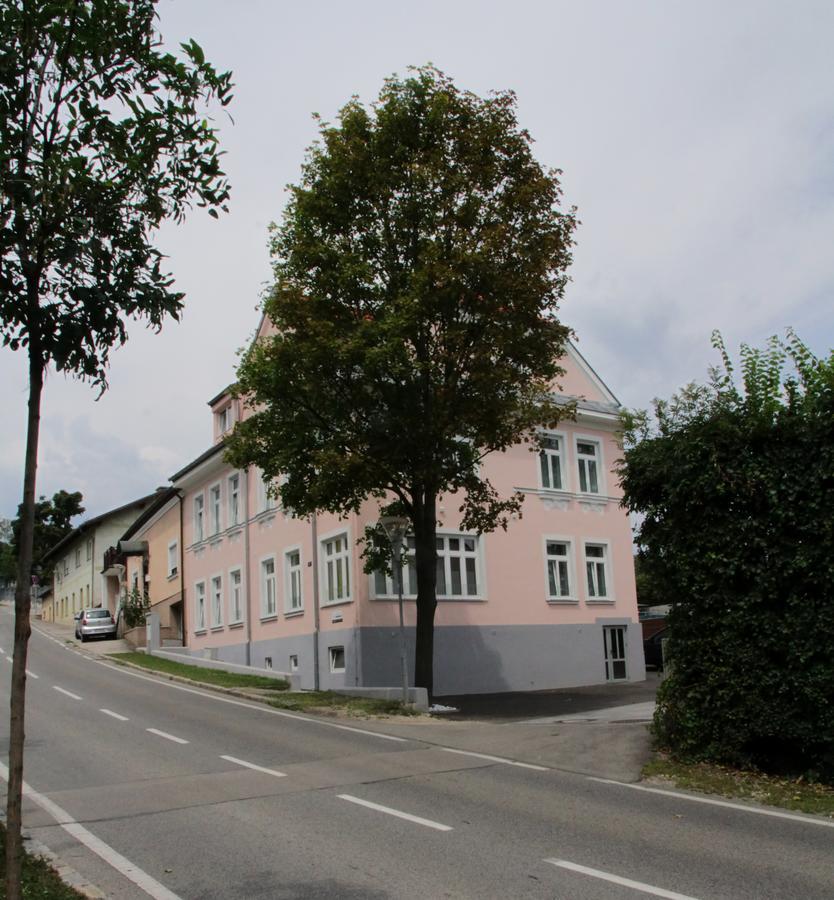 Triangle Apartments Giesshubl Eksteriør bilde